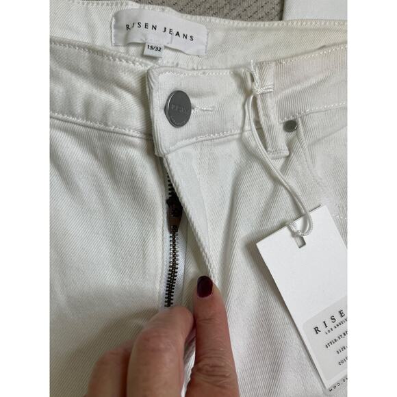 Risen vintage white washed straight leg jeans, size 15/ 32, NWT - Picture 4 of 12